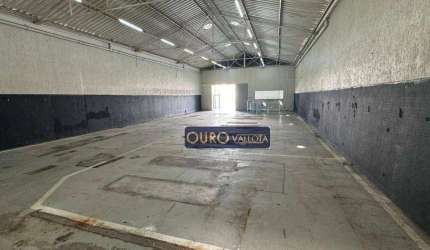 Salão comercial com 300m²
