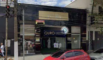 Galpão com 300m²