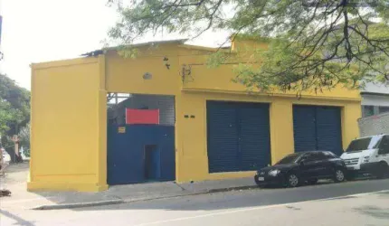 Aluga Galpão com 1.000m² - GA 180406/ Com entrada para caminhão, em ótima localização