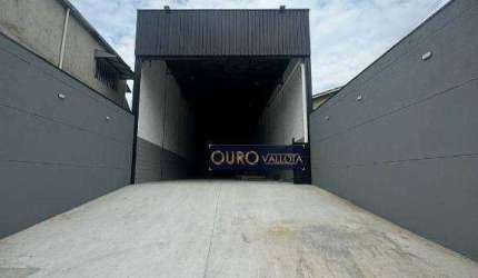 Galpão com 358m²