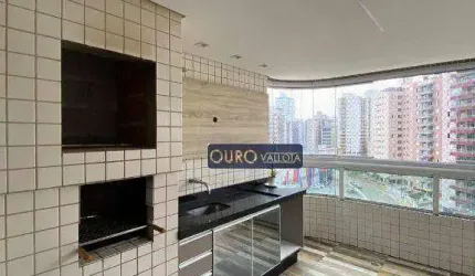 APARTAMENTO NA PRAIA GRANDE COM VARANDA GOURMET, 4 DORMITÓRIOS E HÁ 30 METROS DA PRAIA.