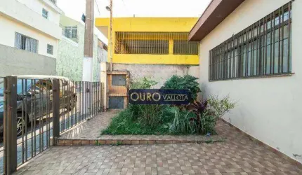 Sobrado com 4 dormitórios