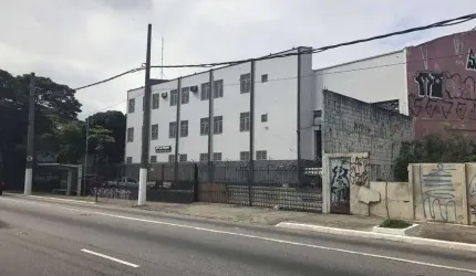 Galpão na Mooca com 1.882m²