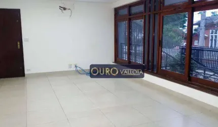 Casa com 260m²