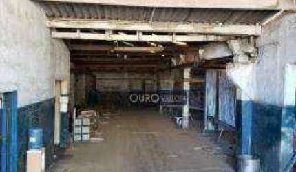 Terreno com 4.580m²