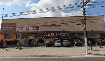 Galpão comercial com 1.535m²