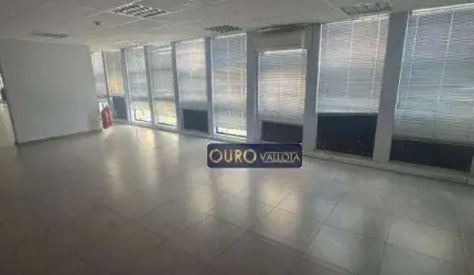 Conjunto Comercial com 1.143m²