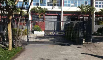 Galpão Comercial com 800m²