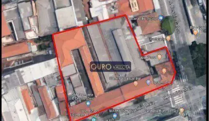 Terreno de Esquina com 1.900m²