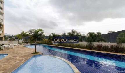 Apartamento com 3 dormitórios à venda, 75 m² por R$ 800.000