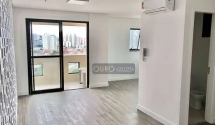 Sala comercial com 82m²