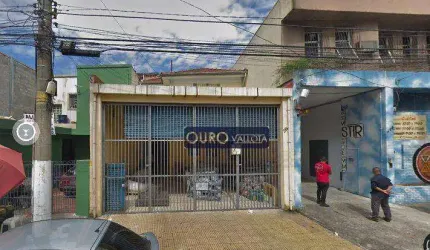 Sobrado com 3 Quartos e 3 banheiros à Venda, 250 m² por R$ 1.380.000