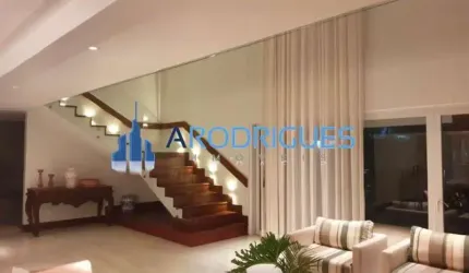 VENDO Casa de luxo em condomínio Alphaville I, Salvador-BA: 4 quartos, 4 suítes, 3 salas, 6 banheiros, 6 vagas de garagem, 650m². Venda ou locação!
