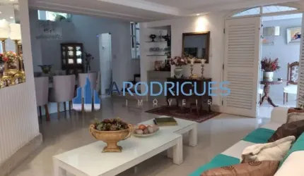 Imperdível: Casa à venda em Salvador-BA, no bairro Caminho das Árvores, com 3 quartos, 1 suíte, 2 salas, 3 banheiros, 2 vagas e 380m².