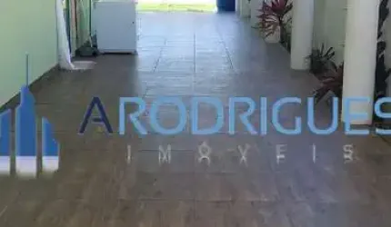 Casa próximo a Guarajuba em condominio Fechado.