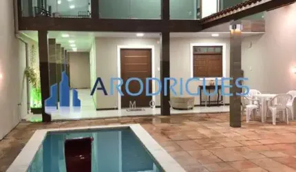 Oportunidade de Casa à venda em Abrantes com 3/4 sendo suíte, 110 m², casa solta!