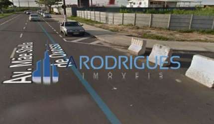 Terreno à venda em excelente localização de 1089 m², próximo ao centro de treinamento de bombeiros em Stella Maris.
