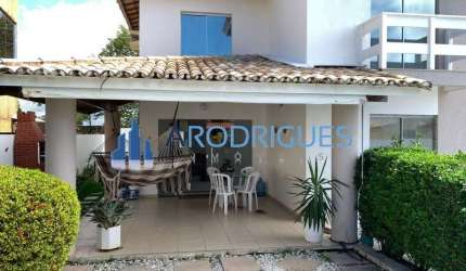 Casa de Luxo para Venda ou Locação em Pitangueiras, Lauro de Freitas-BA: 4 Quartos, 4 Suítes, 1 Sala, 2 Banheiros, 4 Vagas, 300m².