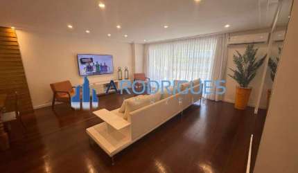 Luxuoso apartamento de 3 quartos com 3 suítes e 3 vagas de garagem em Ondina, Salvador-BA: 170m² de pura sofisticação!