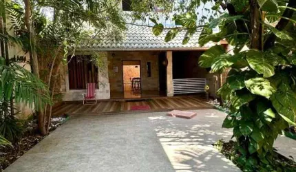 Casa para Venda em Lauro de Freitas, Ipitanga, 3 dormitórios, 1 suíte, 3 banheiros, 3 vagas