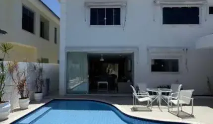 Casa em Condomínio para Venda em Lauro de Freitas, Buraquinho, 5 dormitórios, 5 suítes, 7 banheiros, 4 vagas