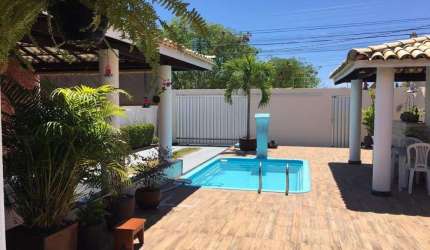 Casa para Venda em Lauro de Freitas, Buraquinho, 3 dormitórios, 3 suítes, 5 banheiros, 2 vagas