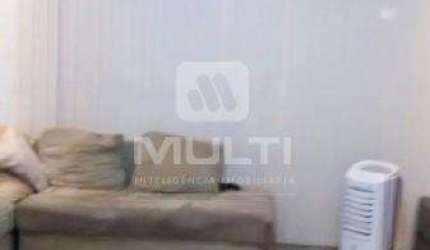 Casa em condomínio fechado com 3 quartos para alugar no Alto Umuarama, Uberlândia  por R$ 6.000