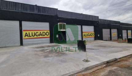 Barracão / Galpão / Depósito para alugar no Shopping Park, Uberlândia  por R$ 5.000