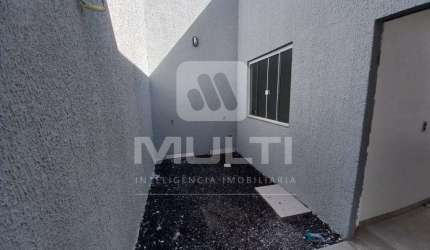 Casa comercial para alugar no Santa Mônica, Uberlândia  por R$ 3.500