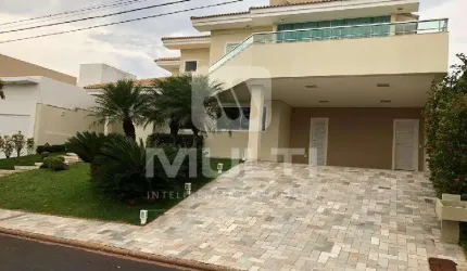 Casa em condomínio fechado com 4 quartos para alugar no Jardins Roma, Uberlândia  por R$ 17.000