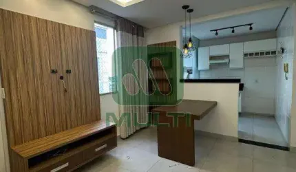 Apartamento com 2 quartos para alugar no Shopping Park, Uberlândia  por R$ 1.100