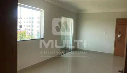 Apartamento com 3 quartos à venda em Saraiva, Uberlândia  por R$ 400.000