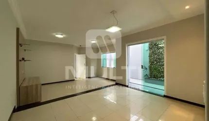 Casa com 4 quartos para alugar na Cidade Jardim, Uberlândia  por R$ 6.800