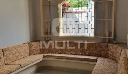 Casa com 3 quartos para alugar no Daniel Fonseca, Uberlândia  por R$ 3.500