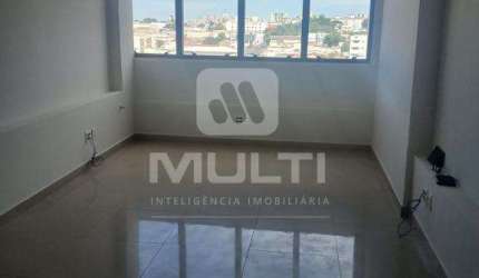 Sala comercial para alugar no Tibery, Uberlândia  por R$ 1.650