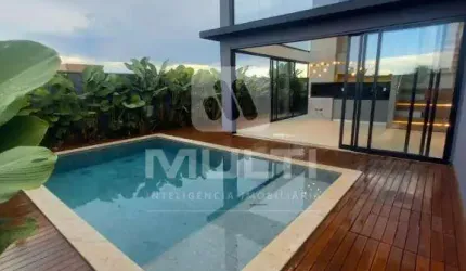 Casa em condomínio fechado com 4 quartos à venda no Alphaville, Uberlândia  por R$ 2.500.000