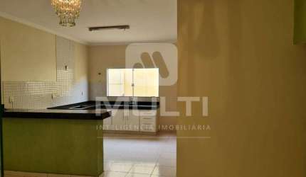 Casa com 3 quartos à venda no Alto Umuarama, Uberlândia  por R$ 685.000