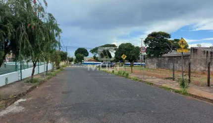 Terreno comercial à venda no Custódio Pereira, Uberlândia  por R$ 280.000