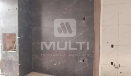 Casa com 3 quartos à venda no Jardim Botânico, Uberlândia  por R$ 920.000