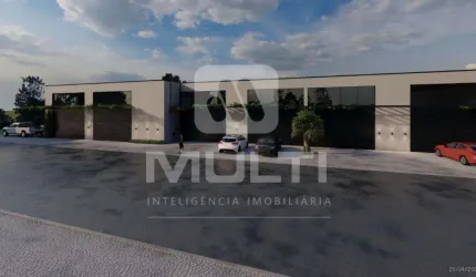 Barracão / Galpão / Depósito à venda no Conjunto Segismundo Pereira, Uberlândia  por R$ 2.179.968