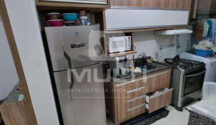 Apartamento com 2 quartos à venda no Jardim Holanda, Uberlândia  por R$ 230.000