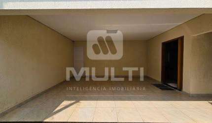 Casa com 3 quartos à venda no Alto Umuarama, Uberlândia  por R$ 1.250.000