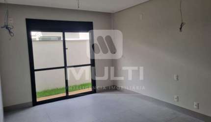Casa em condomínio fechado com 3 quartos à venda em Laranjeiras, Uberlândia  por R$ 2.200.000