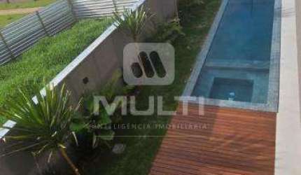 Casa em condomínio fechado com 3 quartos à venda no Gávea, Uberlândia  por R$ 3.150.000