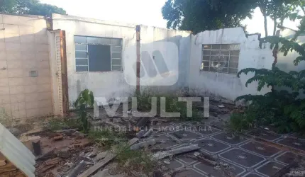 Casa com 2 quartos à venda no Tibery, Uberlândia  por R$ 460.000