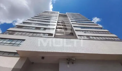 Apartamento com 3 quartos para alugar no Morada da Colina, Uberlândia  por R$ 7.500