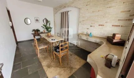 Casa com 3 quartos à venda no Morada da Colina, Uberlândia  por R$ 1.100.000