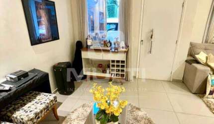 Apartamento com 4 quartos à venda no Tubalina, Uberlândia  por R$ 632.000