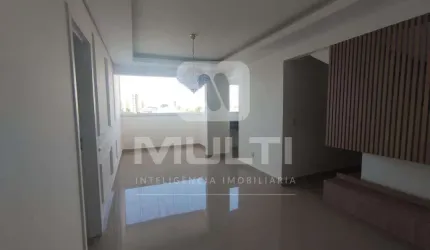 Cobertura com 3 quartos à venda no Martins, Uberlândia  por R$ 750.000