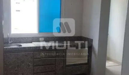 Apartamento com 2 quartos à venda em Laranjeiras, Uberlândia  por R$ 380.000